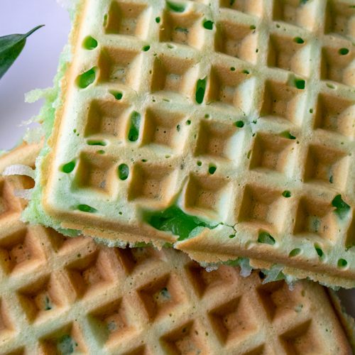 Quick & Easy Vietnamese Coconut Pandan Waffle Recipe 21 Vietnamese pandan waffle recipe with coconut